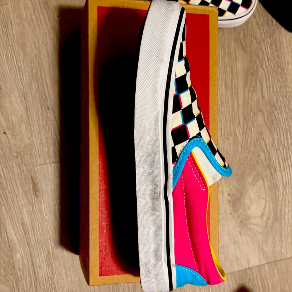 Crazy check vans